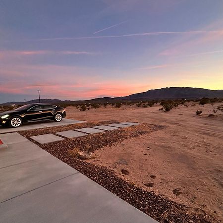 Serene Modern Home Backdoor With Great Wifi, Games, Movies, Patio Seating And Bbq Easy Access To North Joshua Tree National Park In 10 Minutes Twentynine Palms Exteriör bild