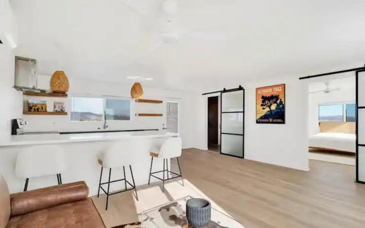Serene Modern Home Backdoor With Great Wifi, Games, Movies, Patio Seating And Bbq Easy Access To North Joshua Tree National Park In 10 Minutes Twentynine Palms Exteriör bild