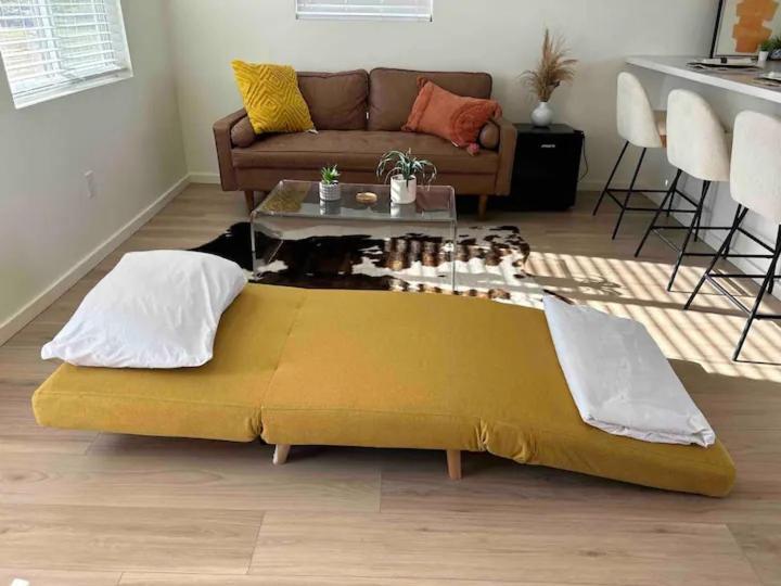 Serene Modern Home Backdoor With Great Wifi, Games, Movies, Patio Seating And Bbq Easy Access To North Joshua Tree National Park In 10 Minutes Twentynine Palms Exteriör bild