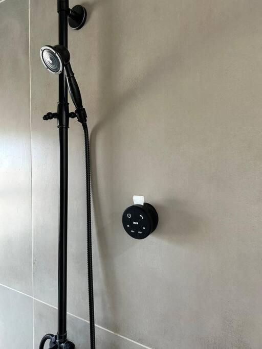 Serene Modern Home Backdoor With Great Wifi, Games, Movies, Patio Seating And Bbq Easy Access To North Joshua Tree National Park In 10 Minutes Twentynine Palms Exteriör bild