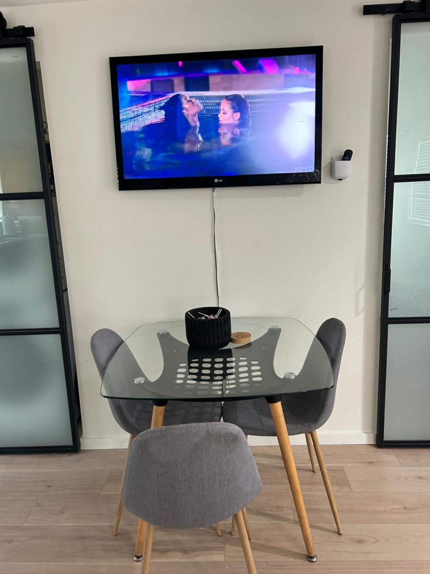 Serene Modern Home Backdoor With Great Wifi, Games, Movies, Patio Seating And Bbq Easy Access To North Joshua Tree National Park In 10 Minutes Twentynine Palms Exteriör bild